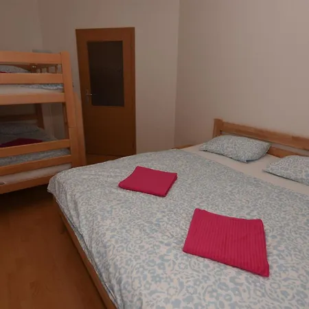 Apartment Labska *